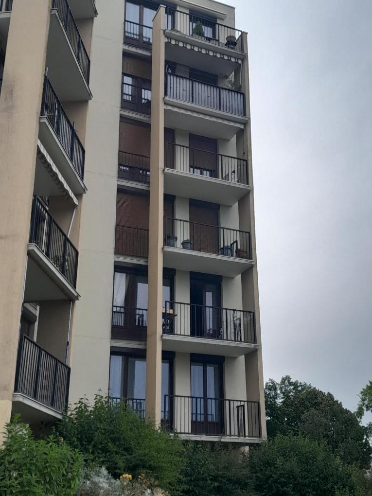 Chambre Confort Dans T3 Joué-lés-Tours Kültér fotó